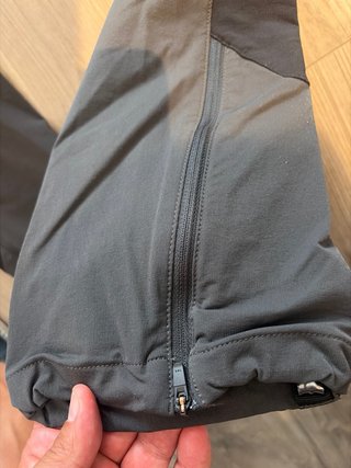 Pantalón Montaña Forclaz Hombre Negro/Gris