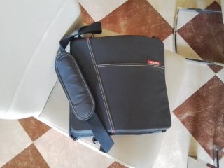 Trona portátil para bebé marca tuctuc