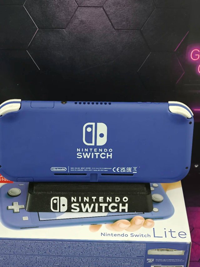 +Juegos: Nintendo Switch Lite + 128GB microSD