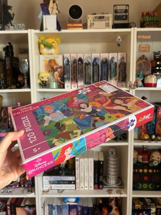 Lote 2 Puzzles Disney Princess y Spiderman