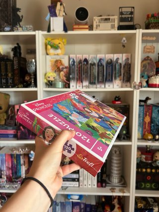 Lote 2 Puzzles Disney Princess y Spiderman