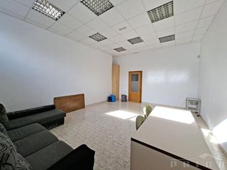 Local comercial en alquiler en AVE - Villimar en Burgos