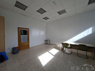 Local comercial en alquiler en AVE - Villimar en Burgos