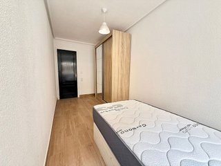 Piso en alquiler en Centro en Torrevieja