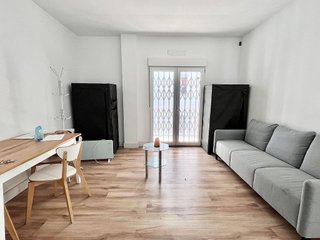 Piso en alquiler en Bellas Vistas en Madrid