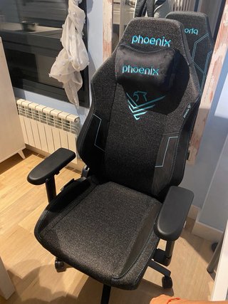 Silla Gaming Phoenix Monarch Negra Ergonómica