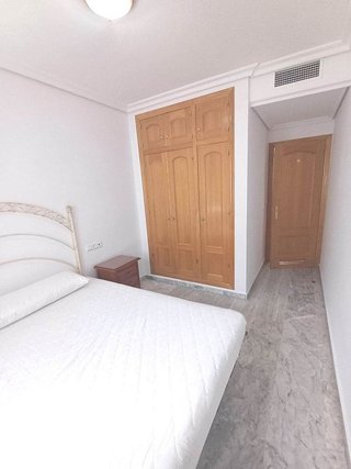 Piso en alquiler en Huerta de la Reina - Trassierra en Córdoba