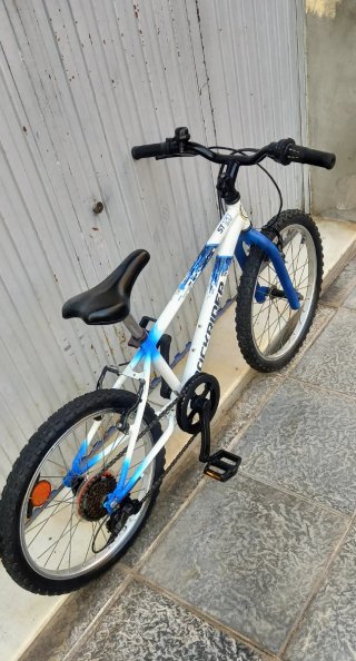 Bicicleta infantil Rockrider 20.