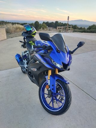 Yamaha YZF-R125 Deportiva Azul/Negra