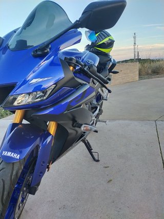 Yamaha YZF-R125 Deportiva Azul/Negra