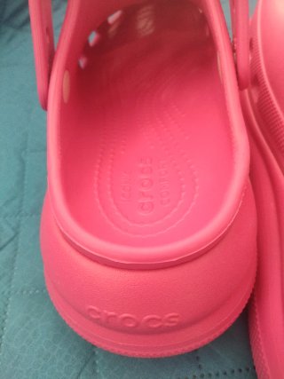 Crocs rosas talla 39-40