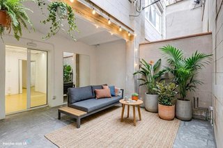 Local comercial en venta en La Nova Esquerra de l'Eixample en Barcelona