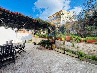 Chalet en venta en La Granja-La Colina-Los Pastores en Algeciras