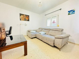 Chalet en venta en La Granja-La Colina-Los Pastores en Algeciras