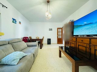 Chalet en venta en La Granja-La Colina-Los Pastores en Algeciras