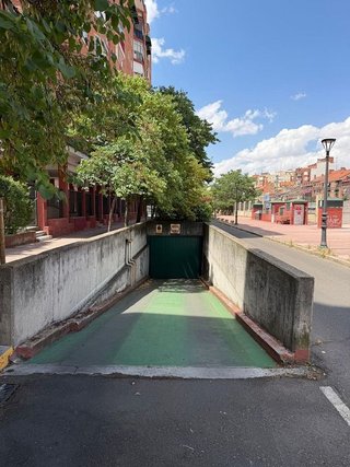 Garaje en venta en Delicias en Valladolid