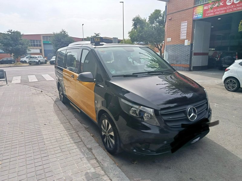 Mercedes-Benz Vito 2024 - foto 1