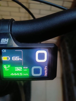 Marca: BH Modelo: Atom 29 TS 9v 500Wh Talla: SM