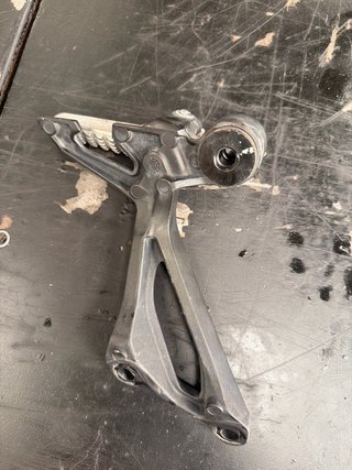 Soporte Estribera Trasera Derecha Kawasaki Z 900
