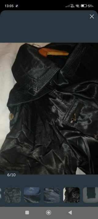 Chaqueta Burberry Negra con Cinturón