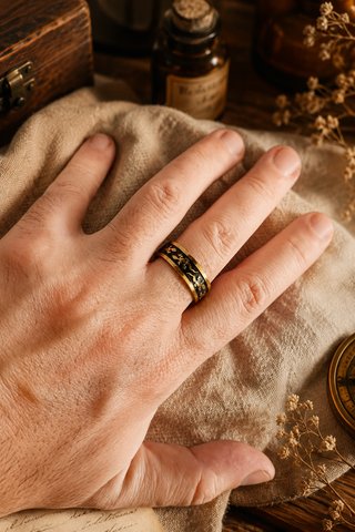 Pareja de anillos dorados y negros Talla US 13