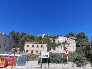 Local comercial en venta en El Castell-Poble Vell en Castelldefels