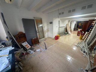 Local comercial en venta en Carolinas Bajas en Alicante