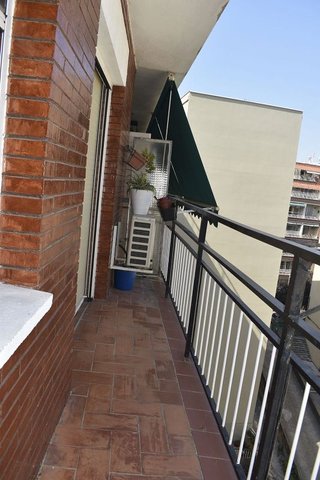 Ático en alquiler en La Font de la Guatlla en Barcelona