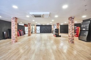 Local comercial en venta en Els Canyars en Castelldefels