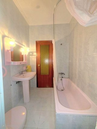 Casa adosada en venta en Centro Ciudad en Linares