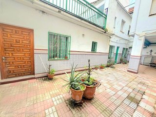 Casa adosada en venta en Centro Ciudad en Linares