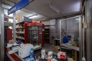 Local comercial en venta en El Castell-Poble Vell en Castelldefels