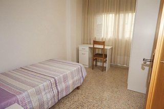 Piso en alquiler en Camino de Ronda - Rosaleda en Granada