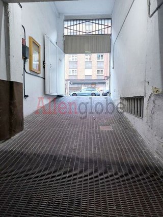 Garaje en venta en Milán - Pumarín - Teatinos en Oviedo