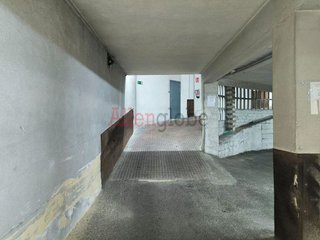 Garaje en venta en Milán - Pumarín - Teatinos en Oviedo