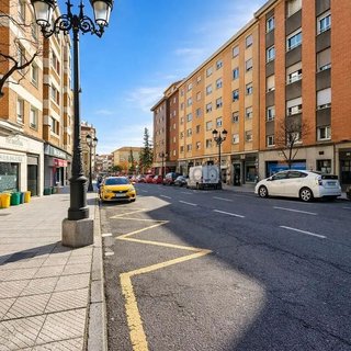 Garaje en venta en Milán - Pumarín - Teatinos en Oviedo