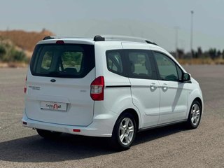 Ford Tourneo Courier 2018