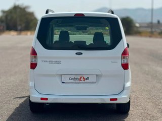Ford Tourneo Courier 2018