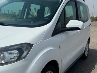Ford Tourneo Courier 2018