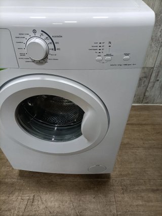 Lavadora Svan clase A++ 5kg 1000rpm con garantía