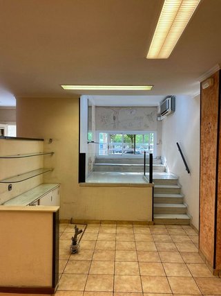 Local comercial en alquiler en Cappont en Lleida