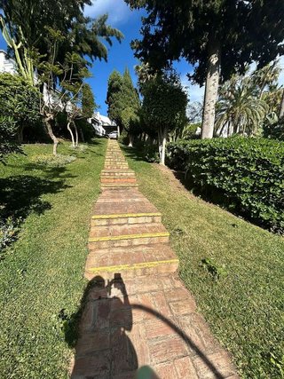 Piso en alquiler en Cabo Pino - Reserva de Marbella en Marbella