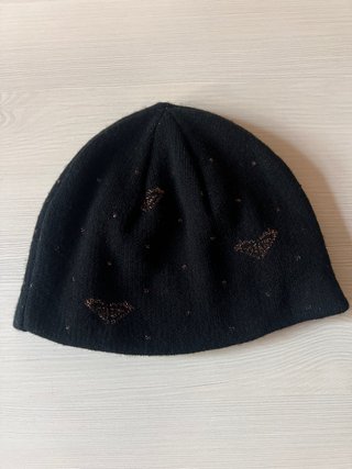 Gorro Roxy Negro con Detalles Dorados