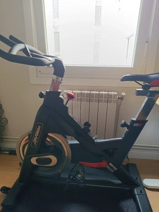 Bicicleta Cycling Life Fitness. Poco uso.