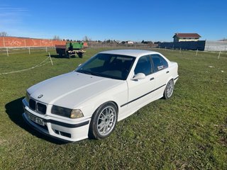 BMW e36 328i