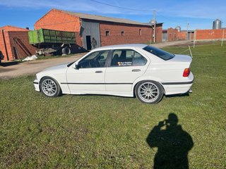 BMW e36 328i