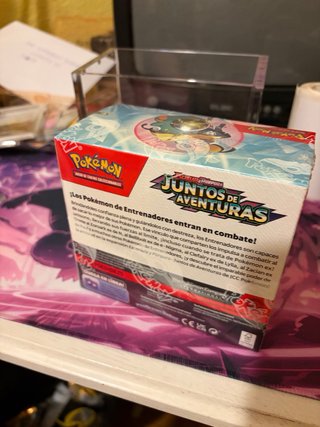 Pokemon Caja Juntos de Aventuras