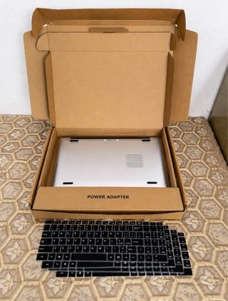 Portátil 15,6” SSD 240 GB + 12 GB RAM