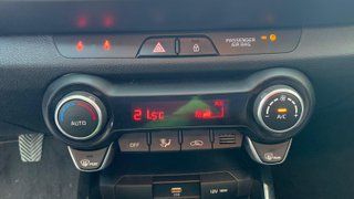 KIA Stonic 2024 MPHV 100cv