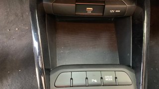 KIA Stonic 2024 MPHV 100cv